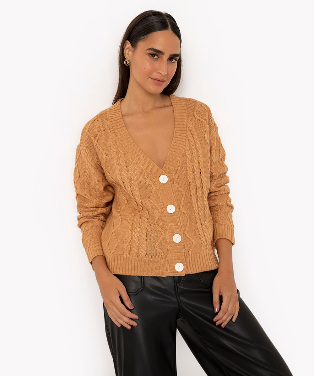 cardigan cropped de tricô trançado caramelo