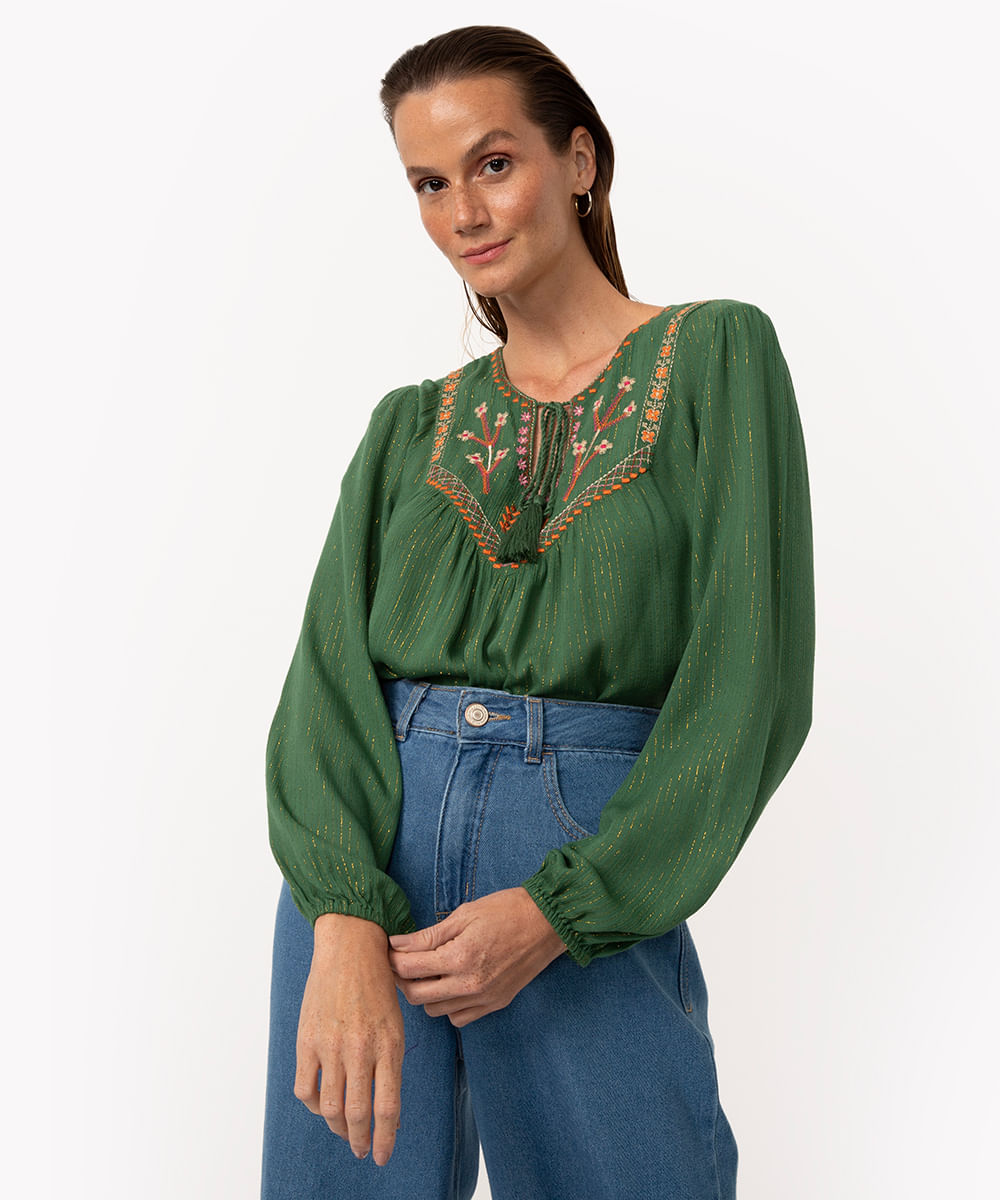 blusa de viscose manga longa bordado verde escuro