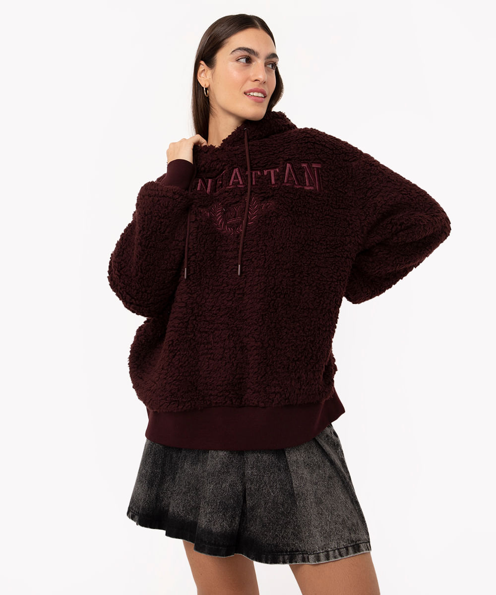 blusão de sherpa oversized com capuz vinho