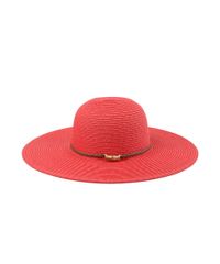 Chapeu-com-Tranca-Vermelho-8123606-Vermelho_1