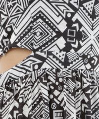 Vestido-Estampado-com-Fendas-Capricho-Preto-8229750-Preto_4