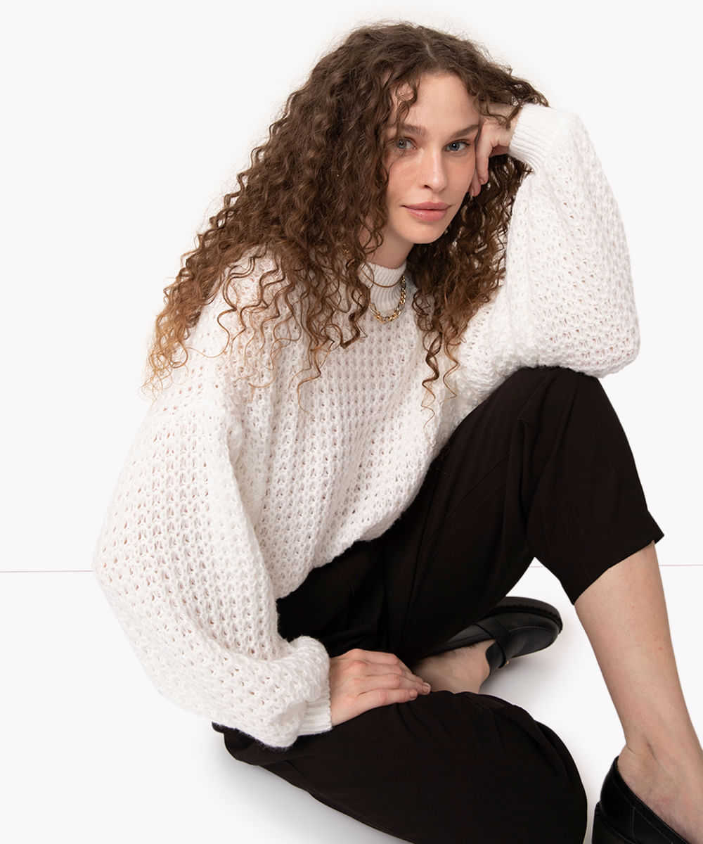 suéter de tricot oversized manga bufante off white