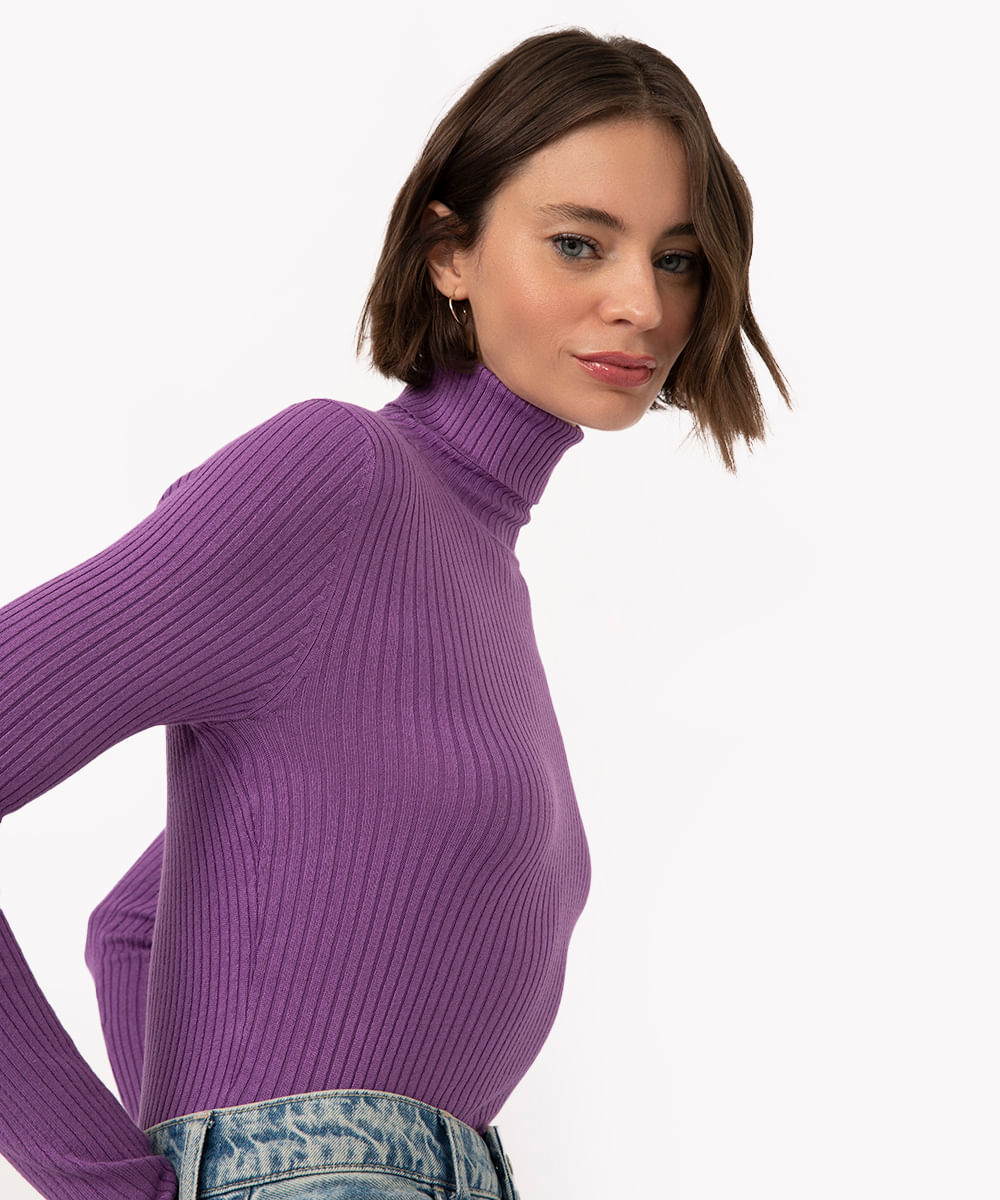 blusa de tricot canelado manga longa gola alta roxo