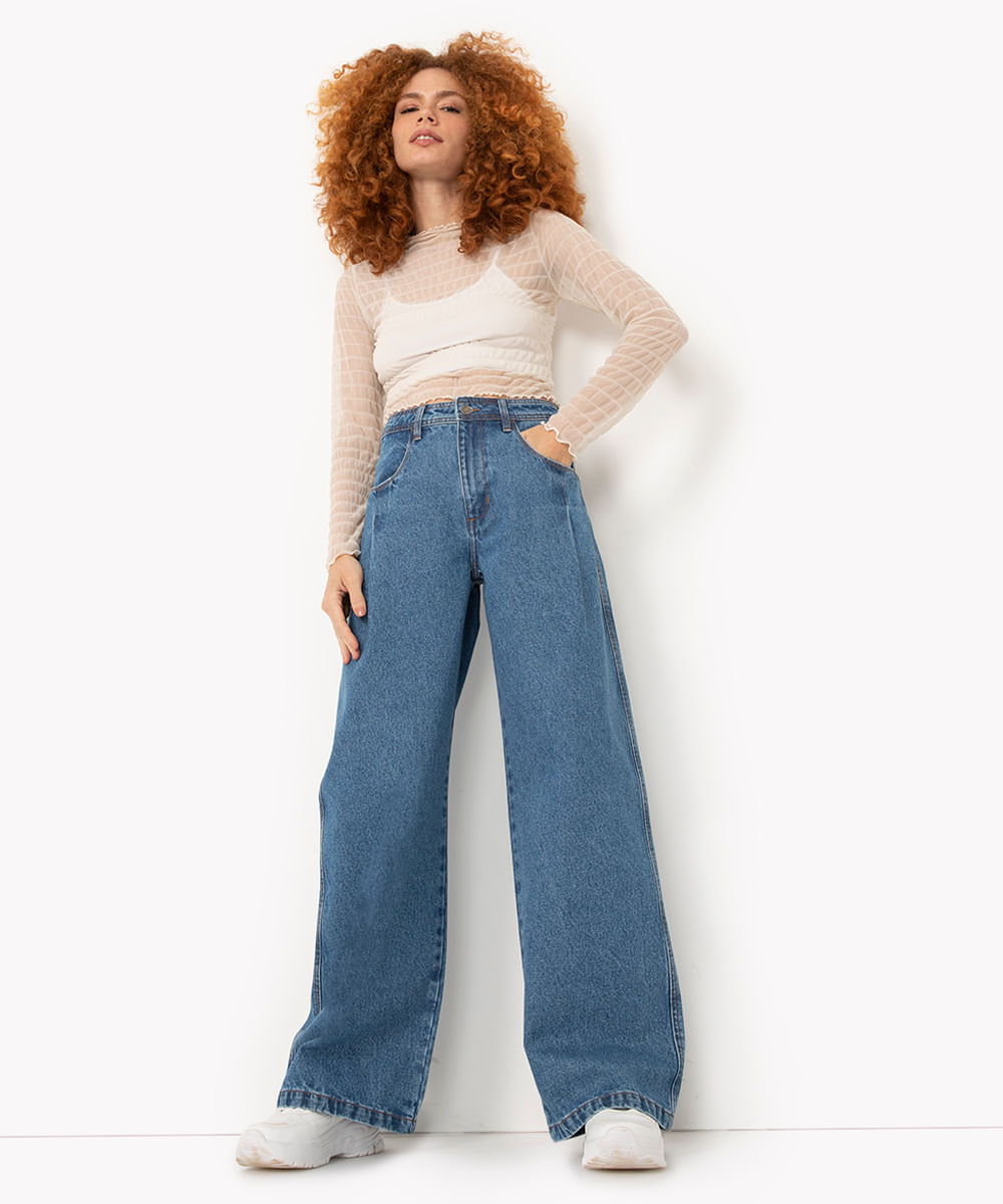 calça jeans wide leg cintura alta com pregas azul médio