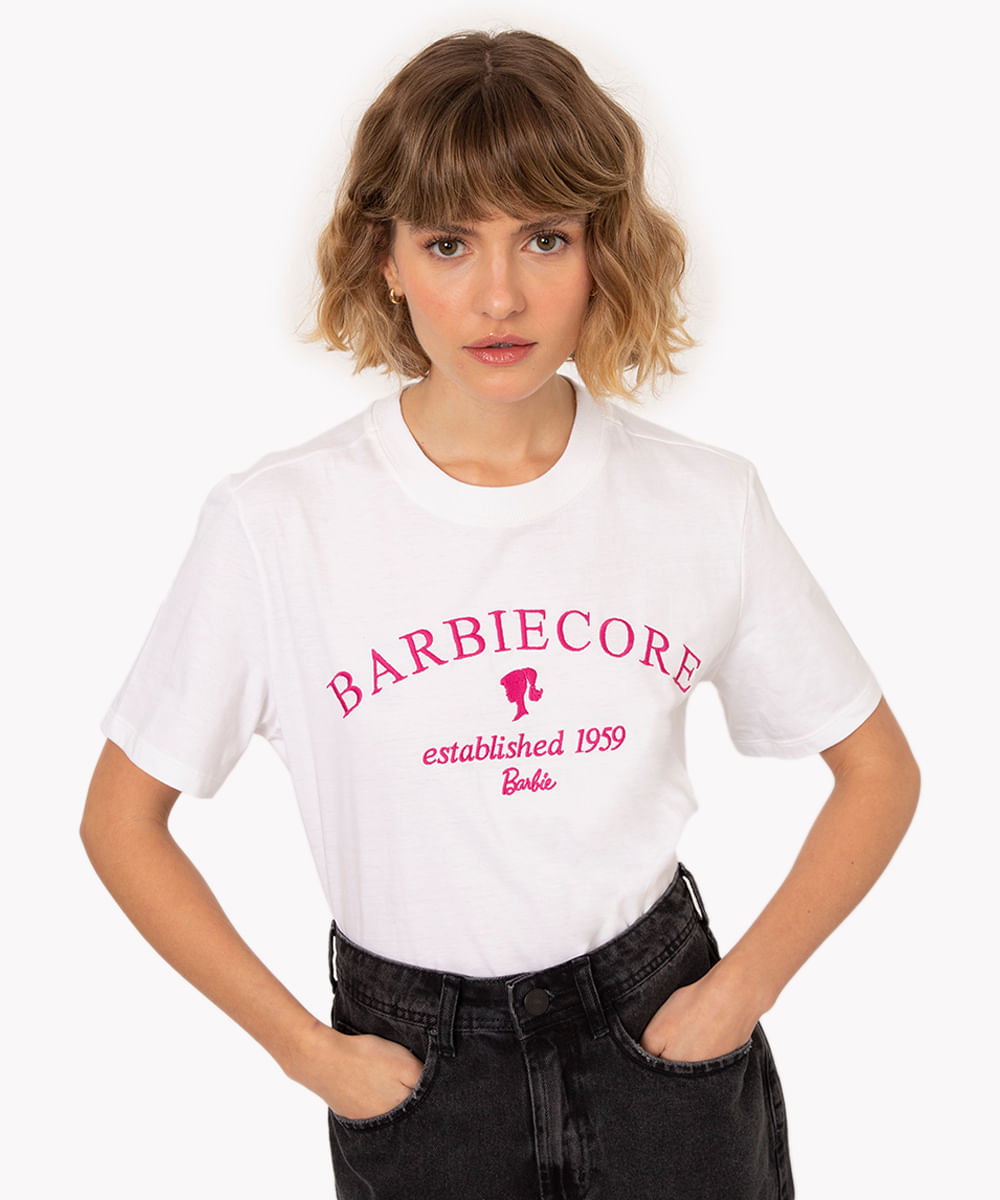 camiseta de algodão manga curta bordado barbie off white