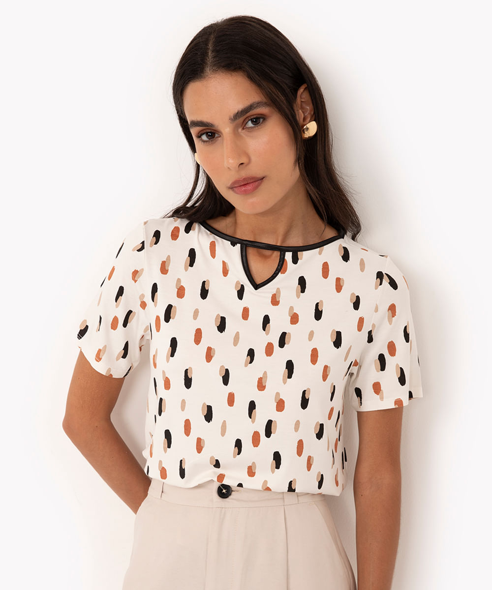 blusa chocker de viscose poá manga curta off white