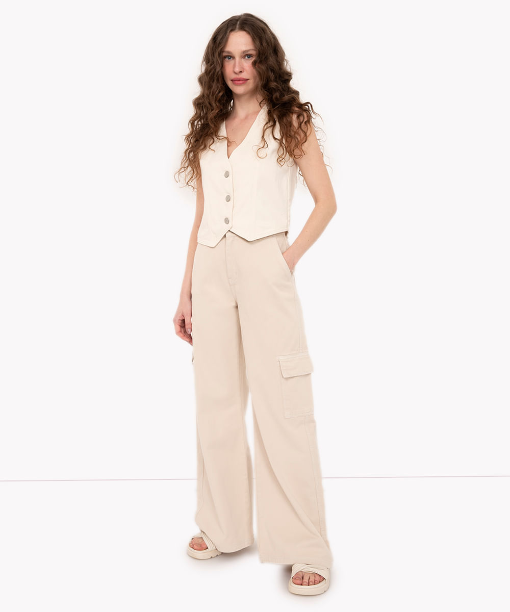 calça de sarja wide leg cargo cintura super alta areia