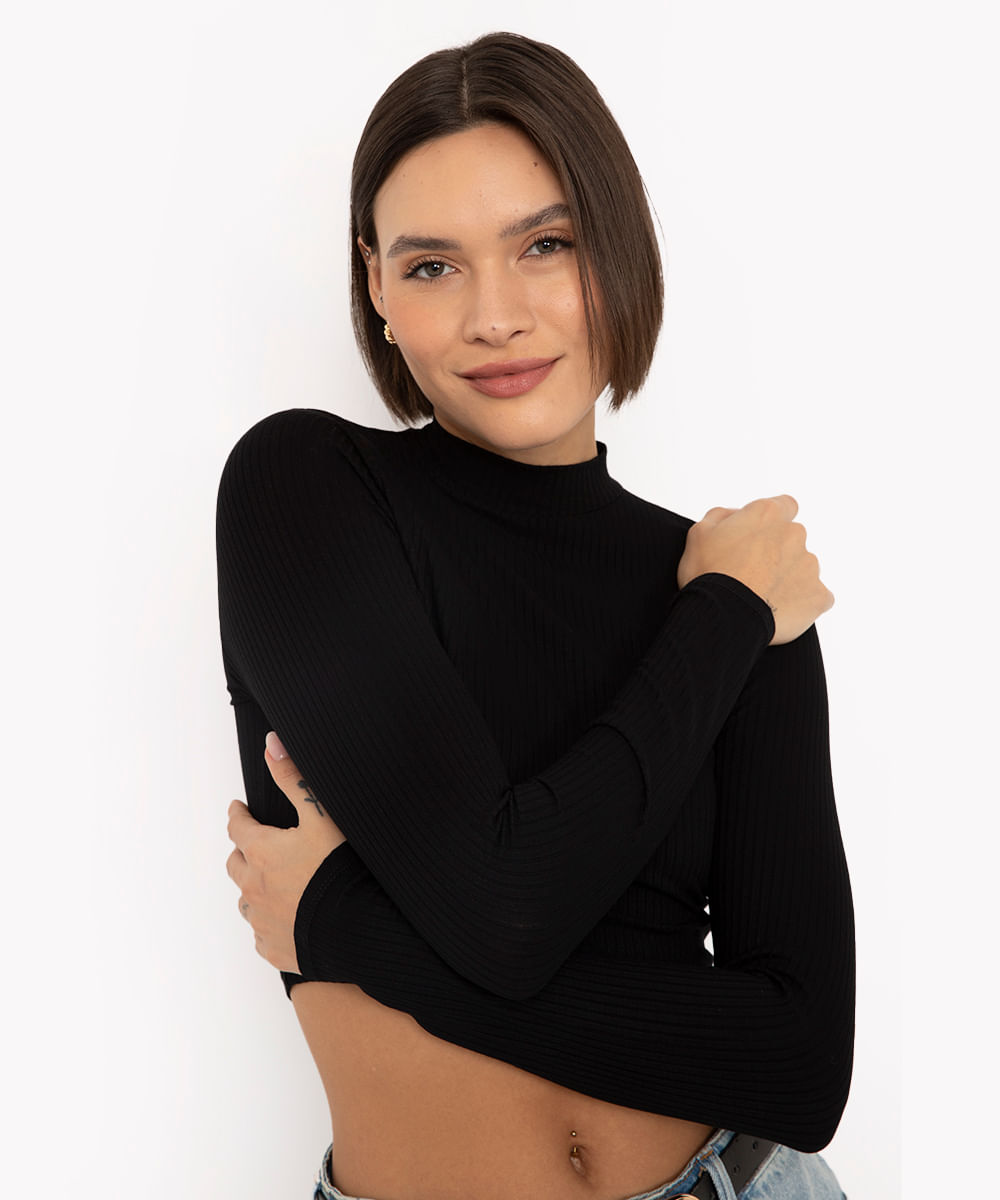 cropped de viscose canelado manga longa gola alta preto