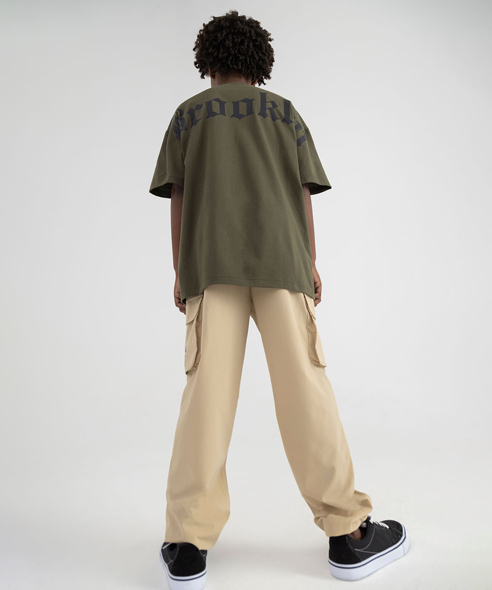 camiseta oversized juvenil brooklin manga curta verde militar