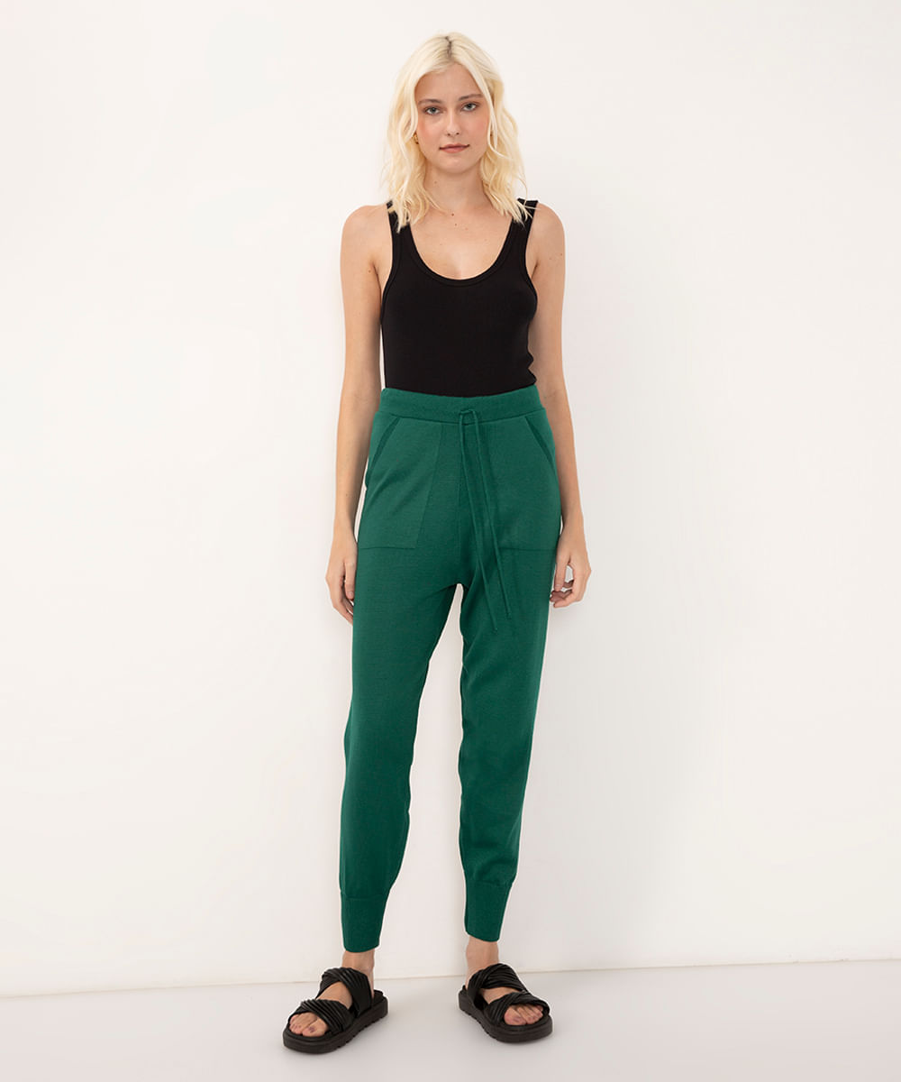 calça jogger de tricot cintura alta com bolsos verde escuro