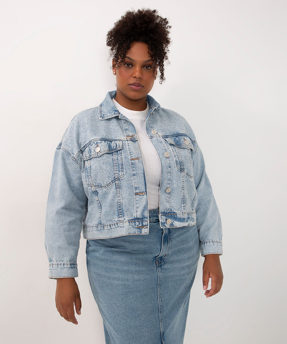 jaqueta jeans plus size cropped brilhos azul claro