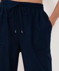 Calça Reta Relaxed Cintura Alta Com Elástico E Bolso Azul Marinho