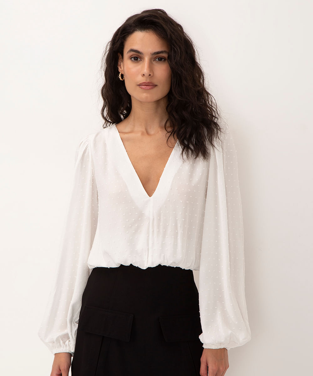 blusa cropped de viscose manga bufante off white