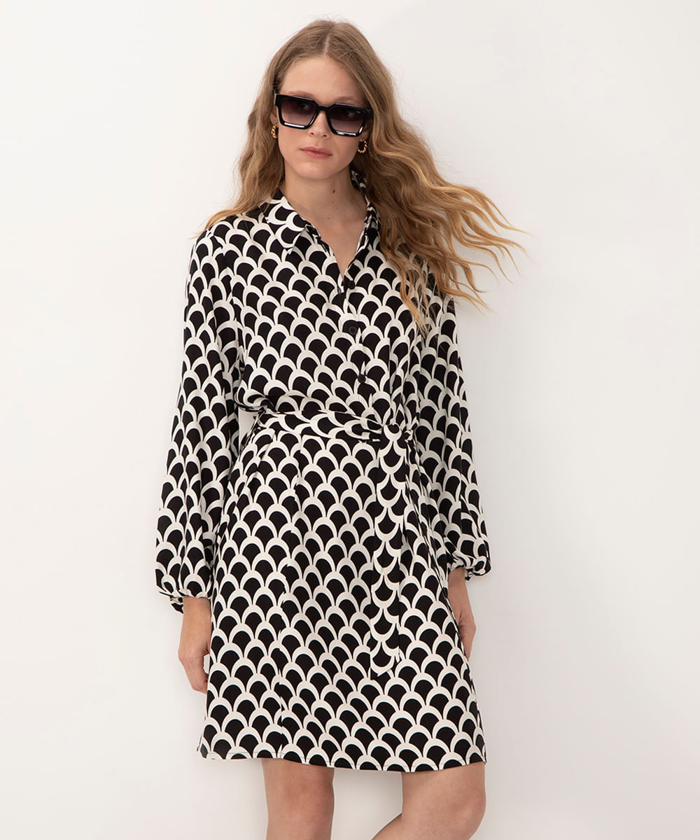 vestido chemise curto geométrico manga longa preta