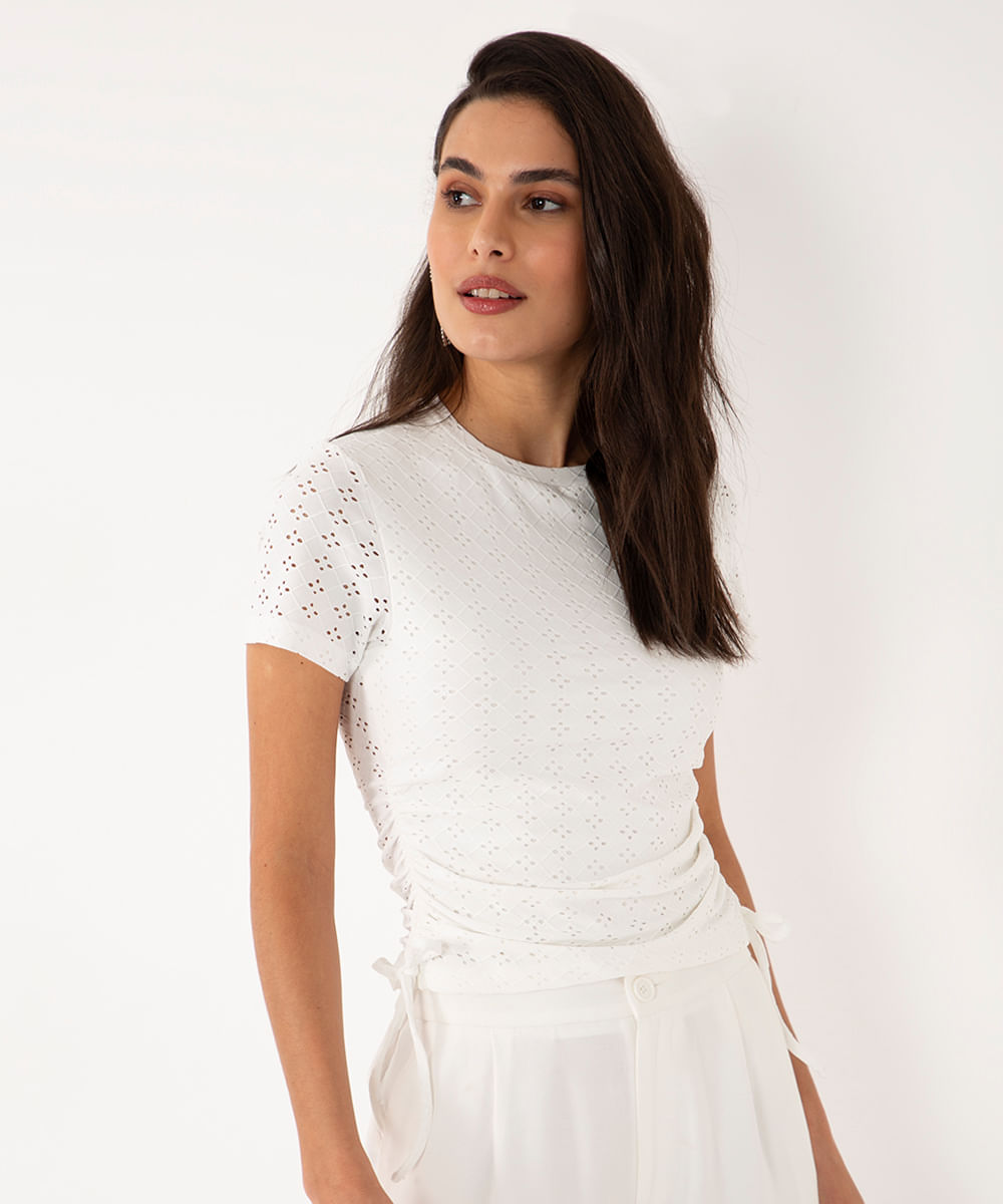 blusa de laise manga curta franzida off white