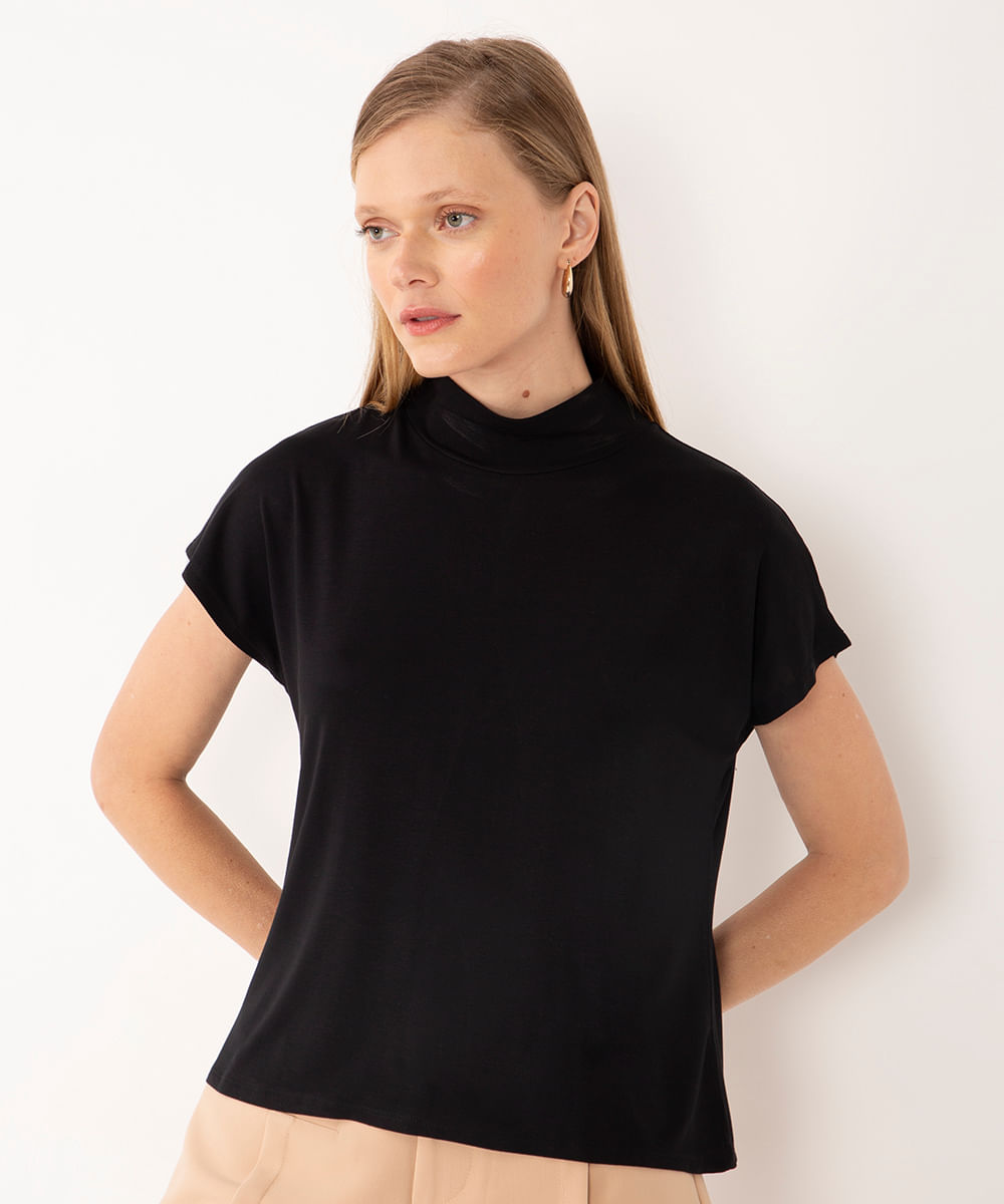 blusa de viscose gola alta manga curta preto