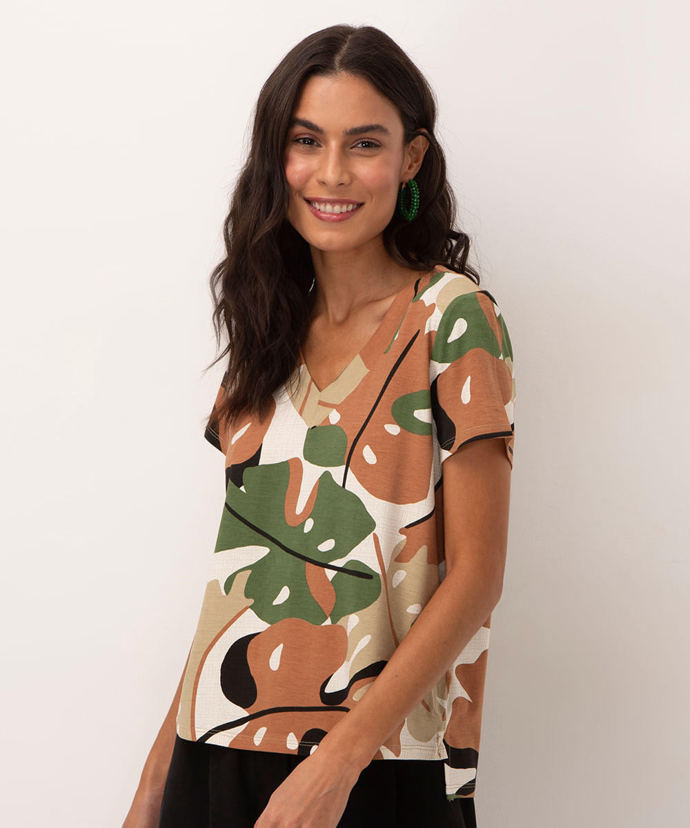 blusa de viscose decote v folhagens off white