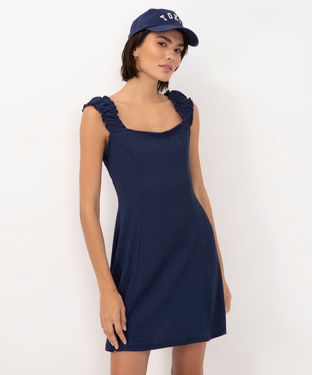 vestido curto alça franzida azul marinho