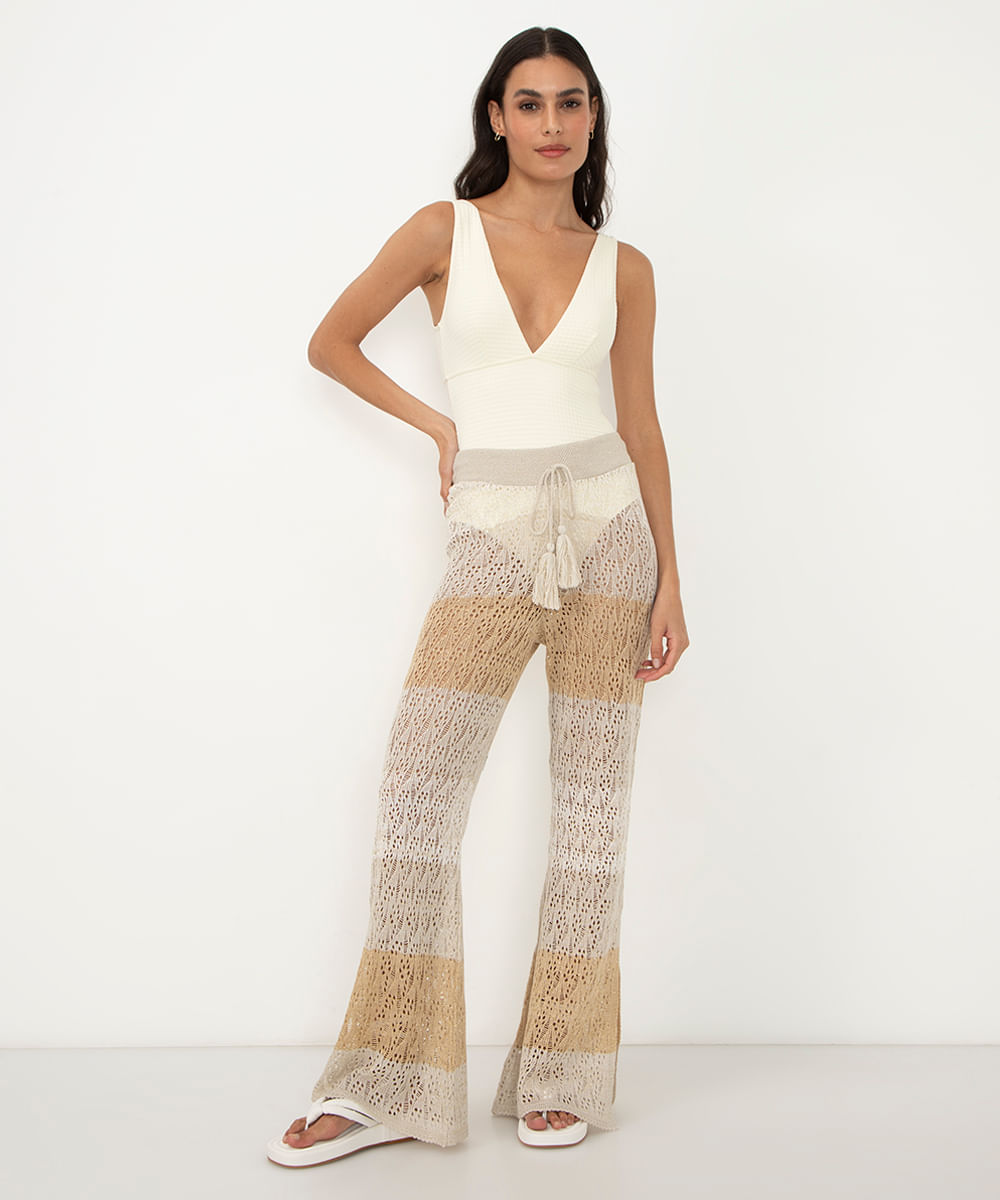 calça flare de crochet com cordão off white