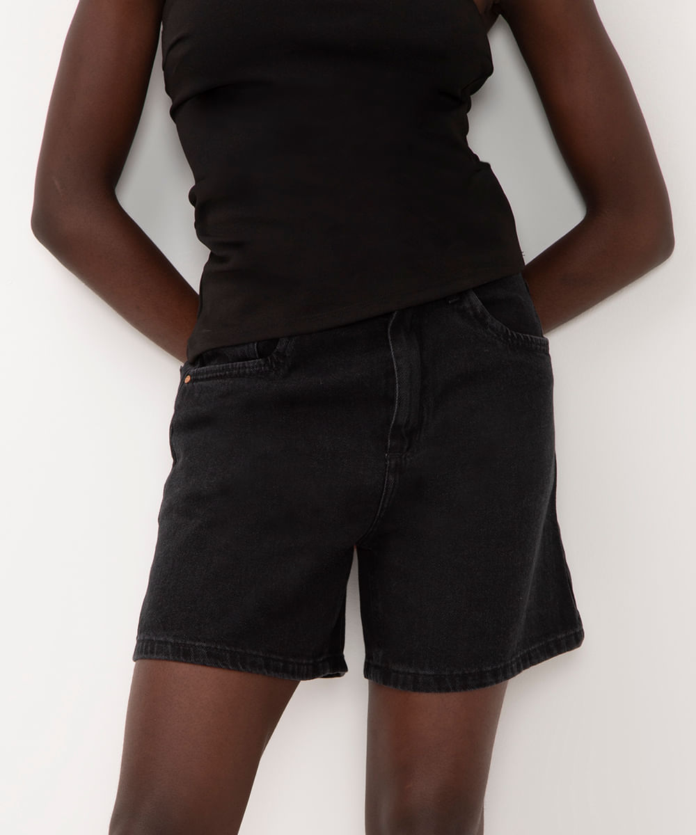 short jeans cintura super alta com bolso black