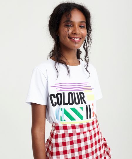 T-Shirt Feminina Mindset Manga Curta Oversized "Colour Clash" Branca Menor preço em T-Shirt Feminina Mindset Manga Curta Oversized "Colour Clash" Branca