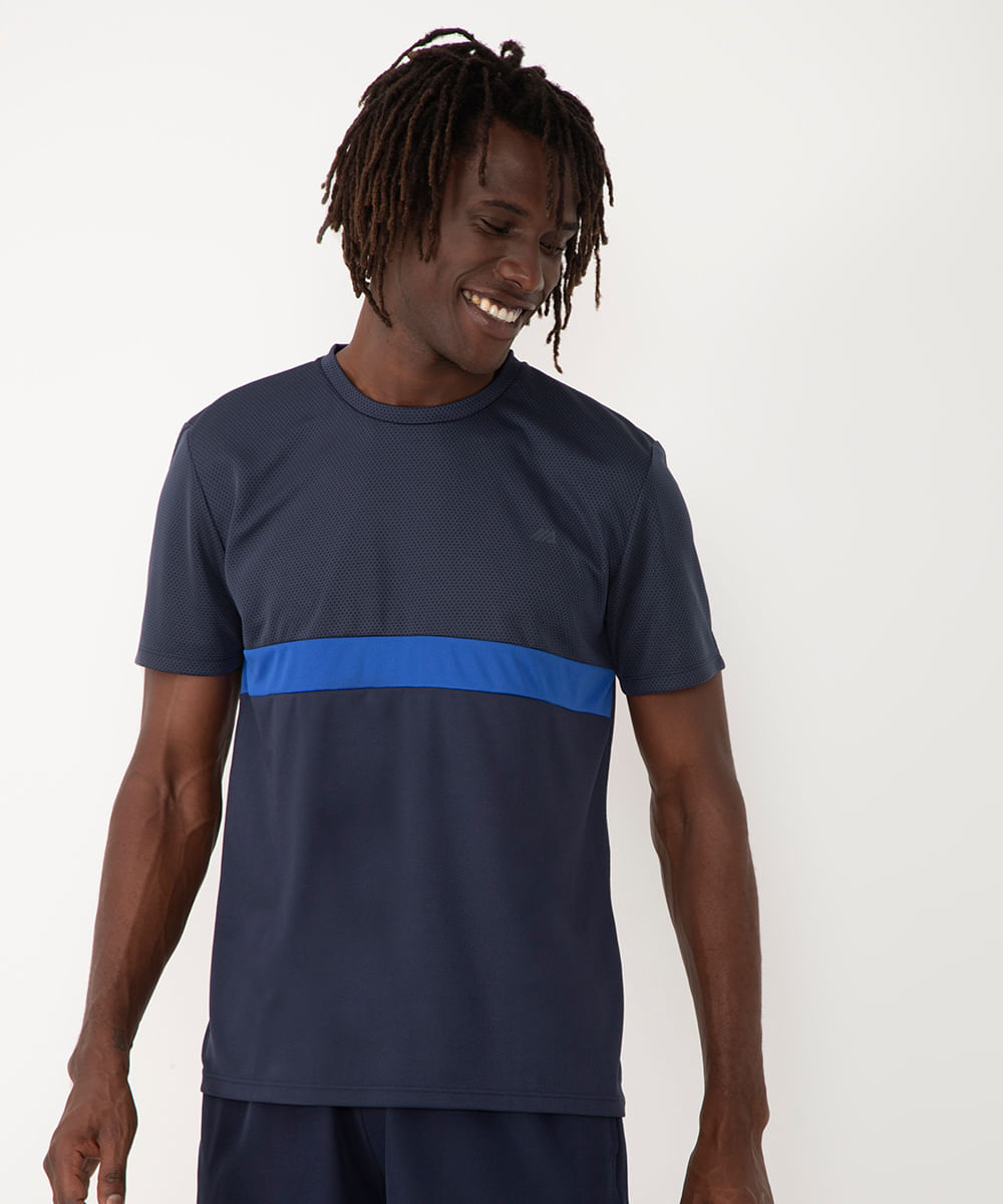 camiseta com recorte manga curta azul
