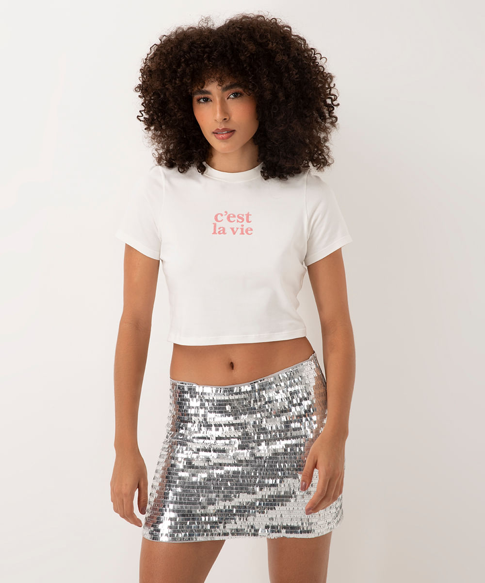 camiseta baby look de algodão c'est la vie manga curta off white