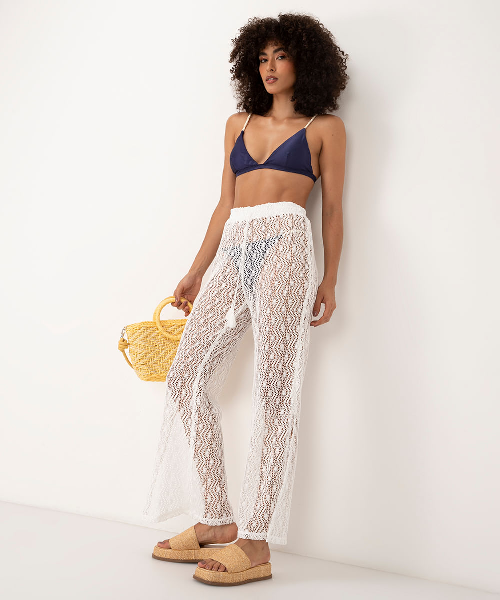 calça de renda saída de praia off white