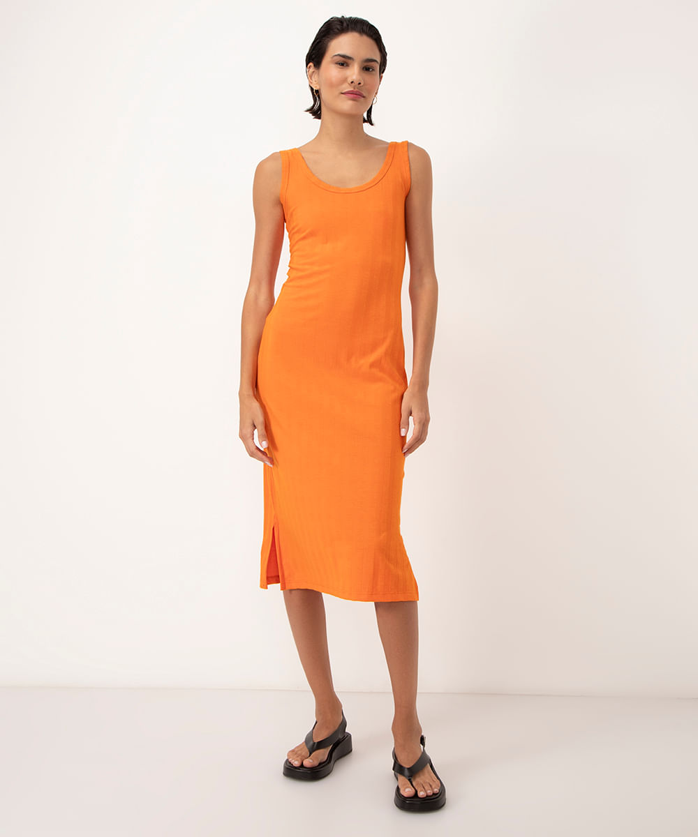 vestido canelado midi básico com fenda alça média decote redondo laranja