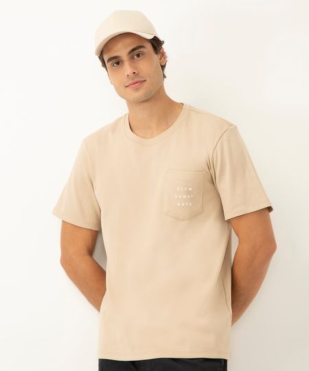 camiseta de moletinho com bolso slow sunny days manga curta bege M camiseta de moletinho com bolso slow sunny days manga curta bege M