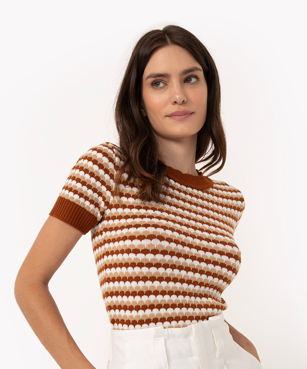 blusa de tricô listrado manga curta terracota