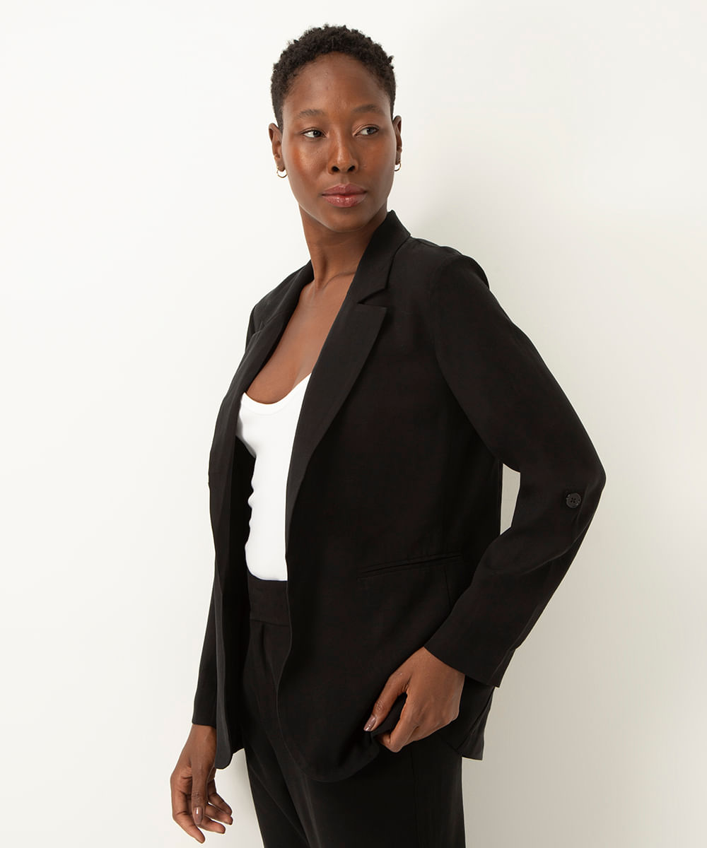 blazer de viscose alongado com martingale preto