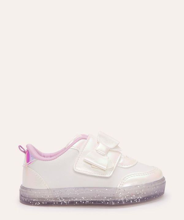 tênis infantil holográfico com velcro e laço branco 25