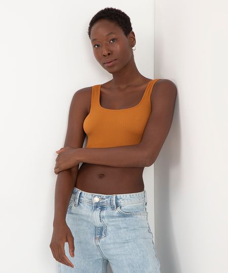 cropped básico de poliamida areia - marrom medio M cropped básico de poliamida areia - marrom medio M