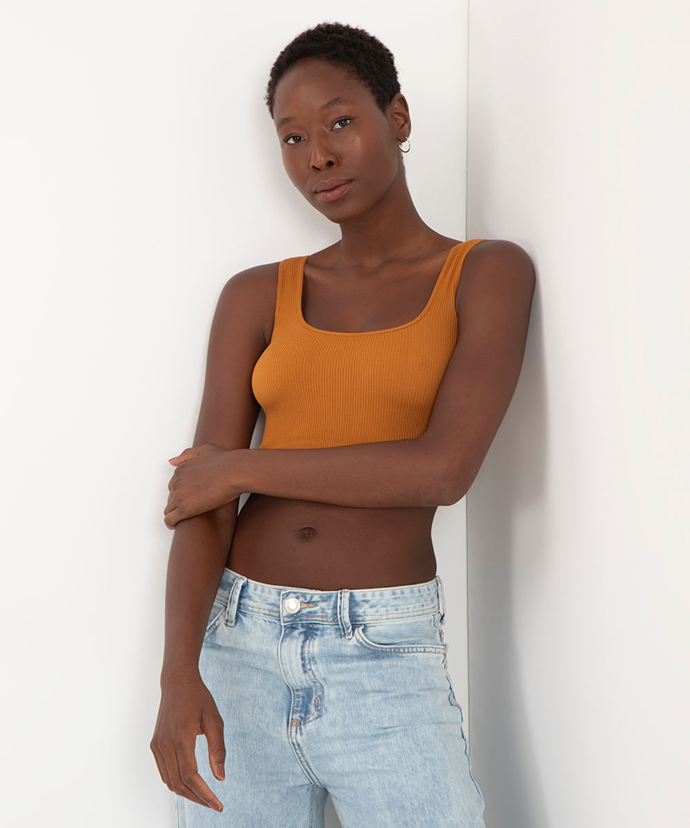 cropped básico de poliamida areia - marrom medio