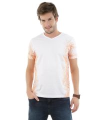 Camiseta-com-Estampa-de-Folhas-Coral-8235398-Coral_1