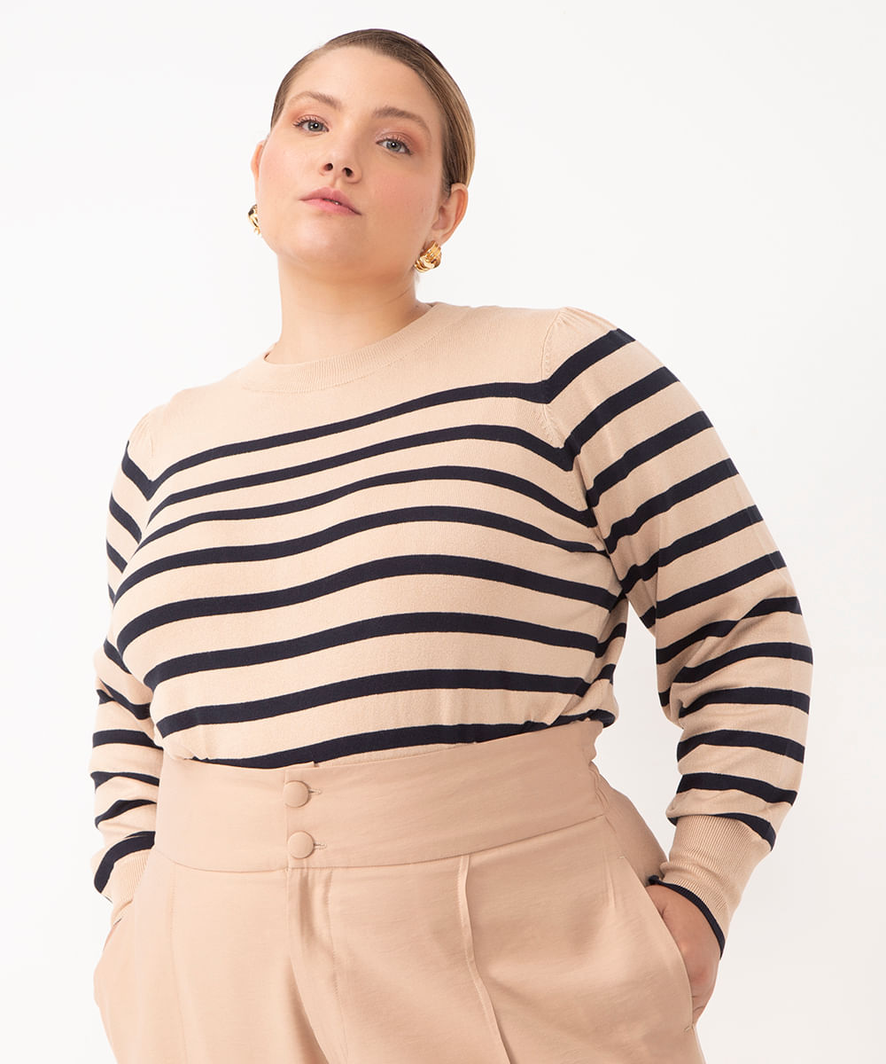 suéter de tricot plus size bege