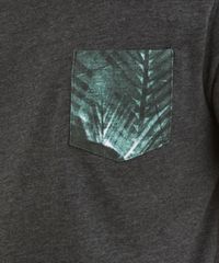 Camiseta-com-Bolso-Estampado-Chumbo-8235344-Chumbo_4