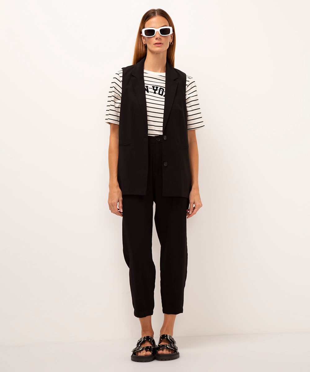 calça carrot de viscose cintura alta com elástico - preto