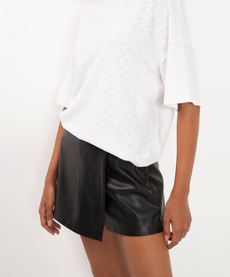 short saia de poliuretano cintura alta preto 40