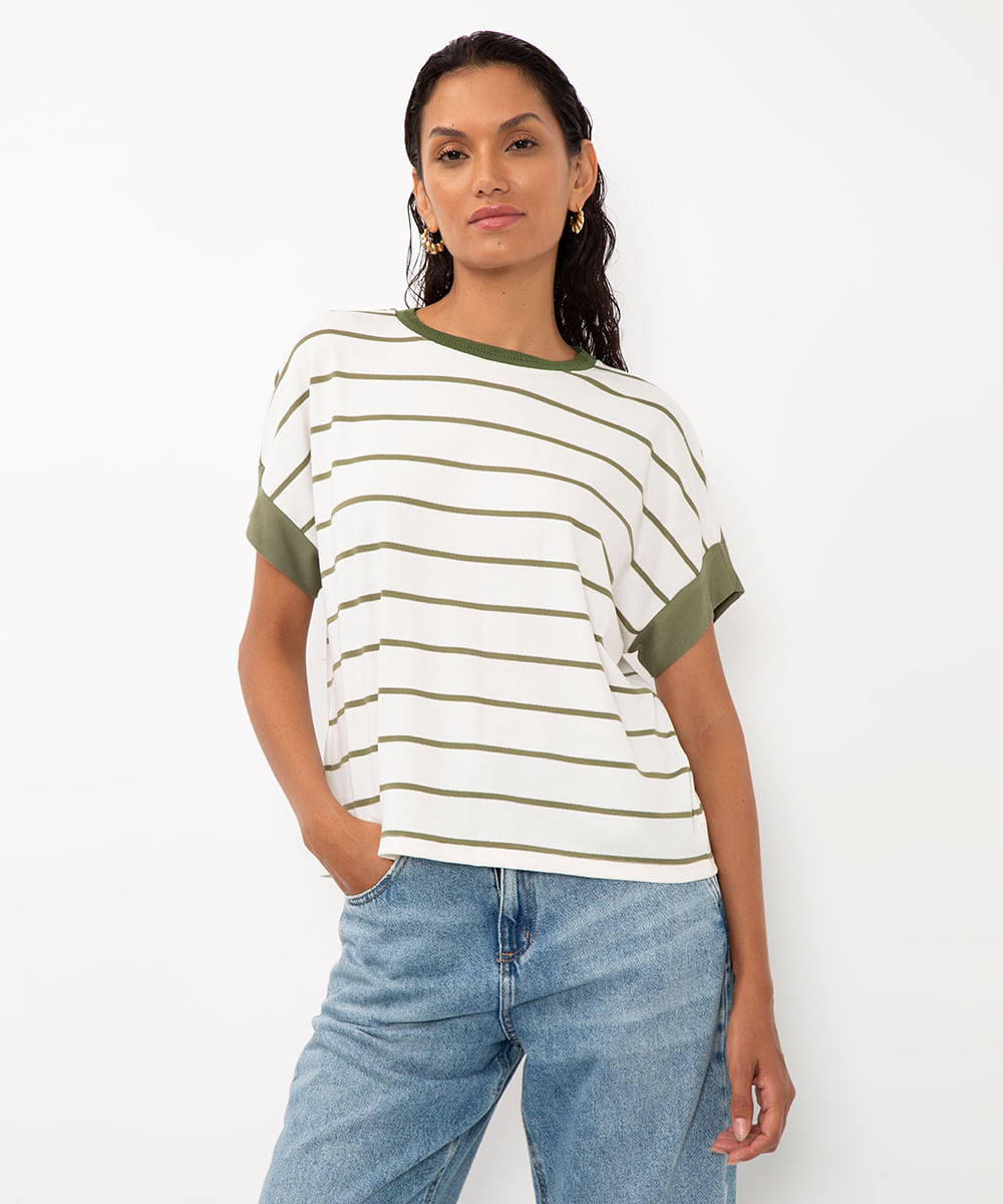 blusa texturizada listrada manga curta verde