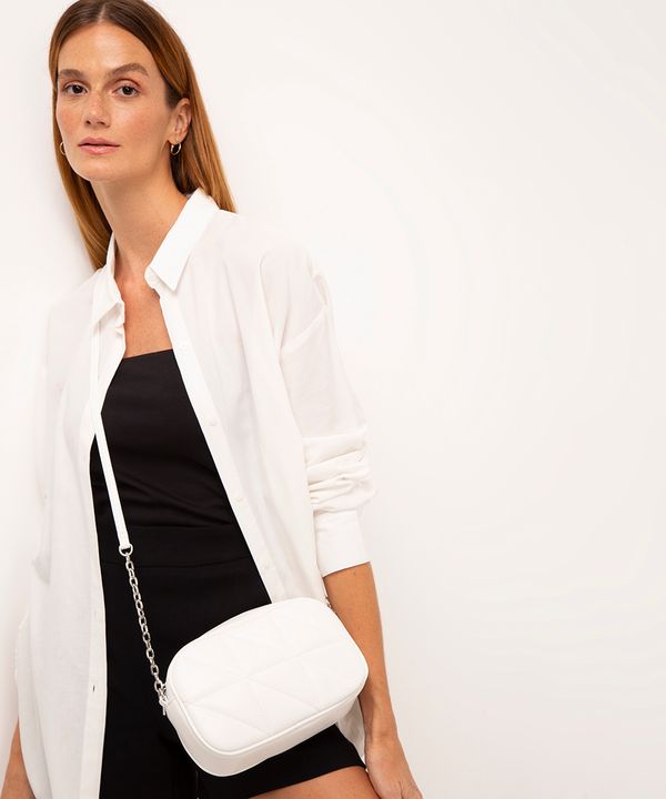 bolsa cross matelassê com corrente branca UNICO