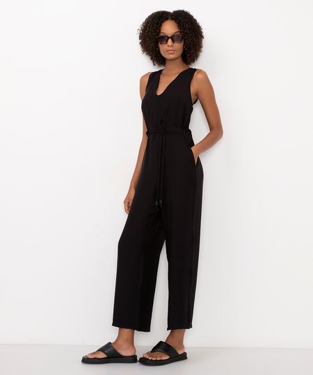 macacão de viscose com cinto preto PP