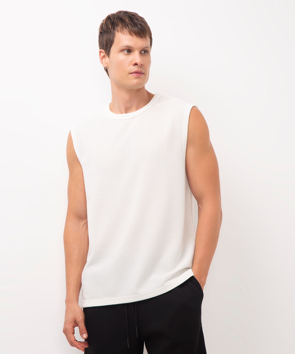 regata de tricot gola redonda off white