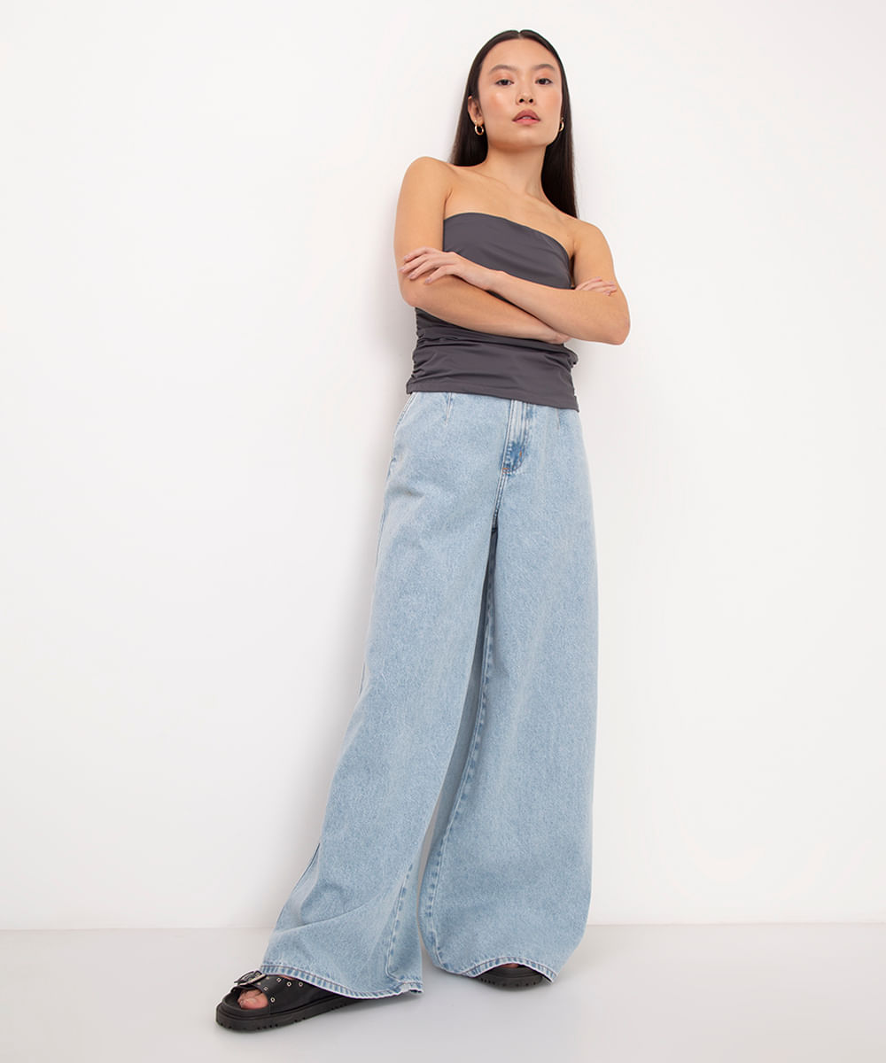 calça jeans super wide leg com pregas cintura alta azul