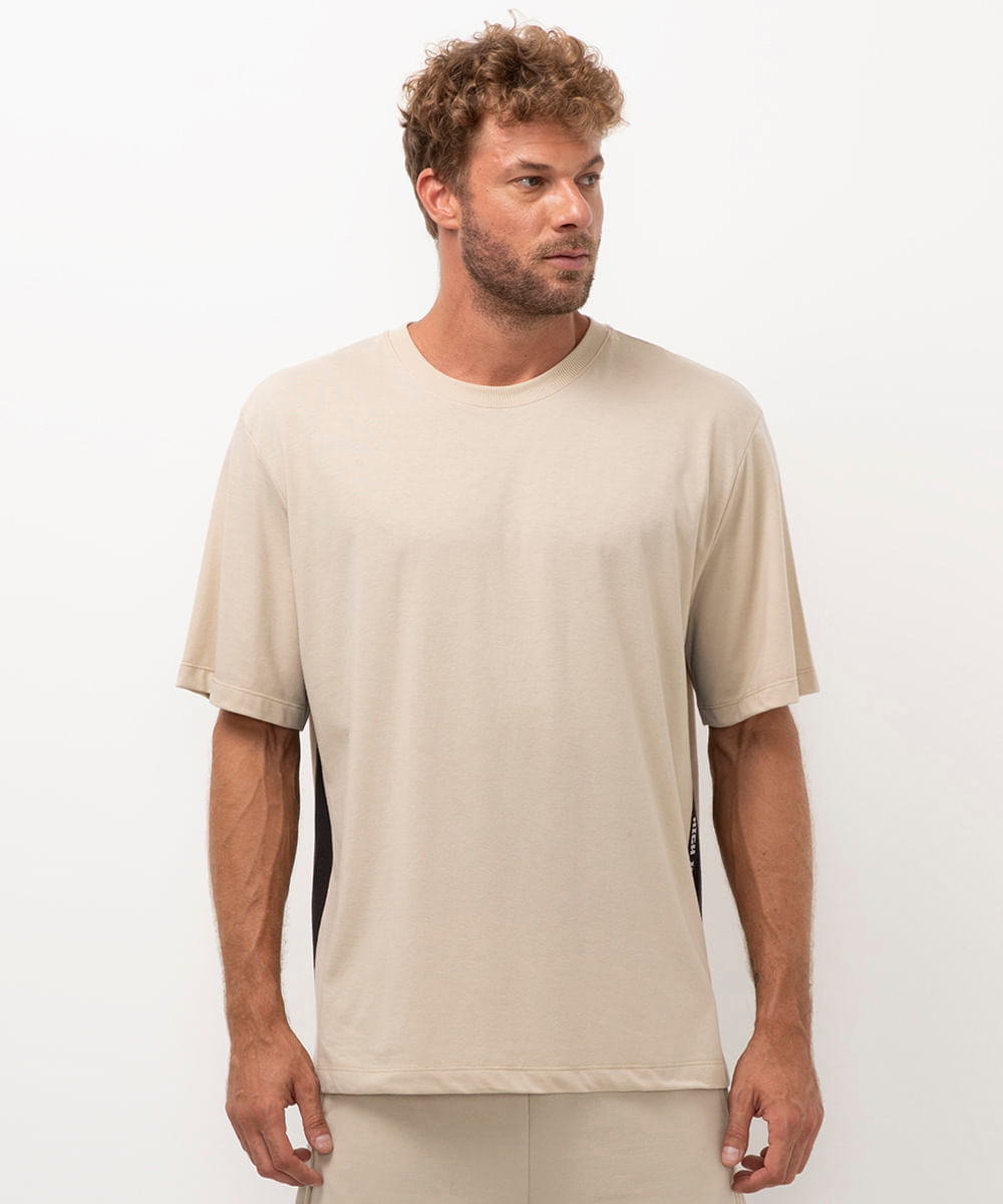 camiseta oversized esportiva ace bege