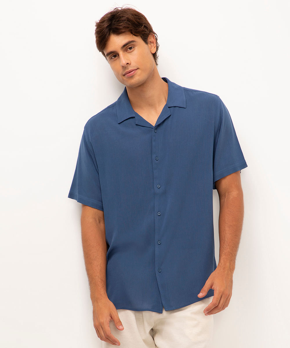 camisa de viscose manga curta azul