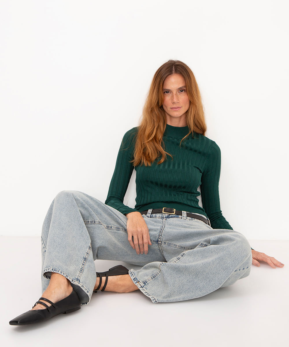 suéter de tricô canelado gola alta vermelho - verde escuro