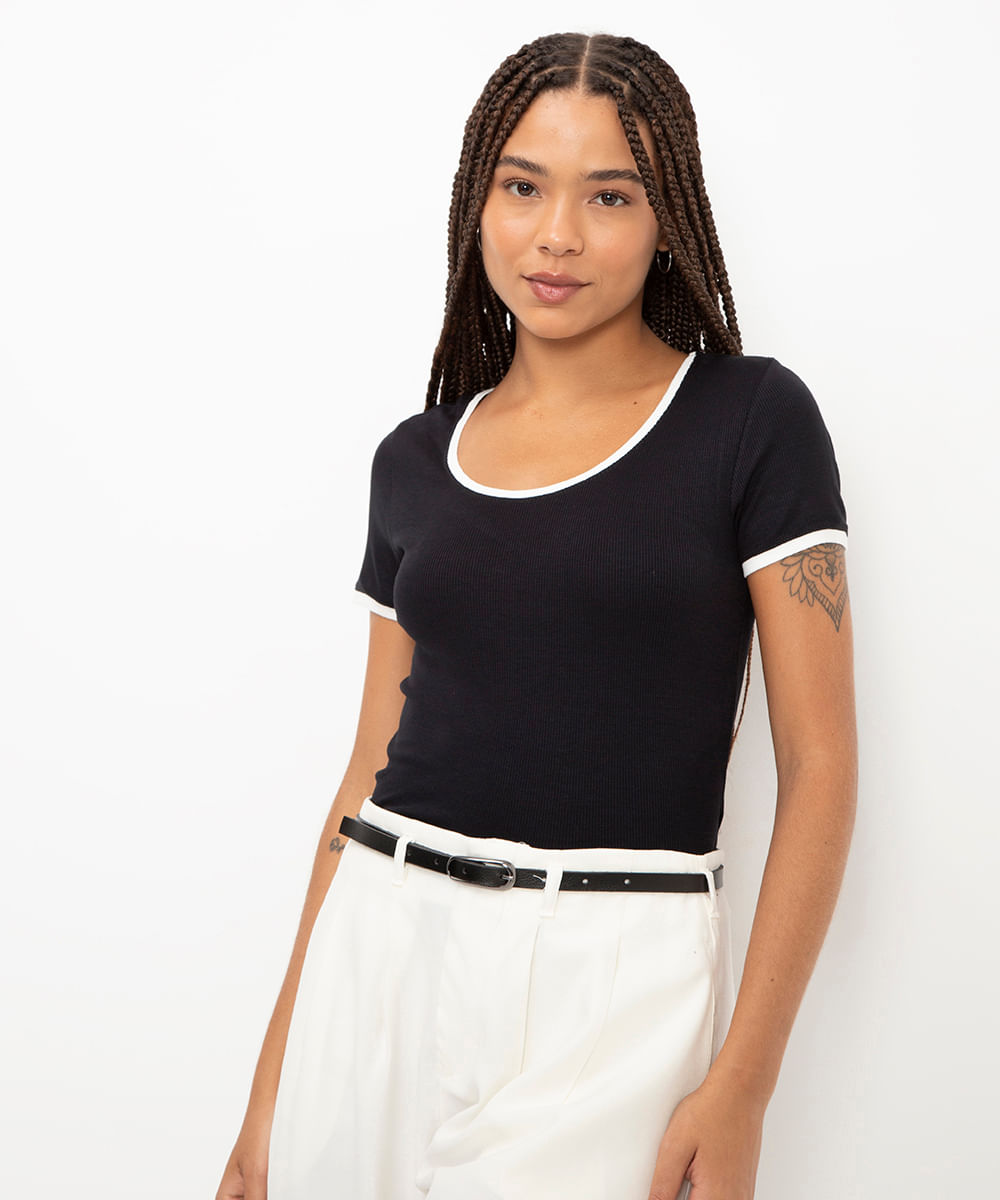 blusa de viscose manga curta preto