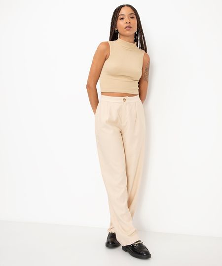 calça reta com bolsos bege claro 36